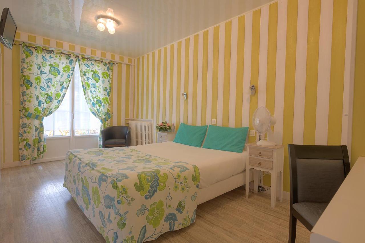 Logis Hotel Restaurant L'Essille Bassac Εξωτερικό φωτογραφία