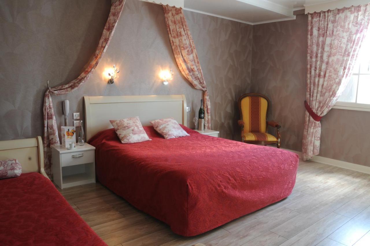 Logis Hotel Restaurant L'Essille Bassac Εξωτερικό φωτογραφία